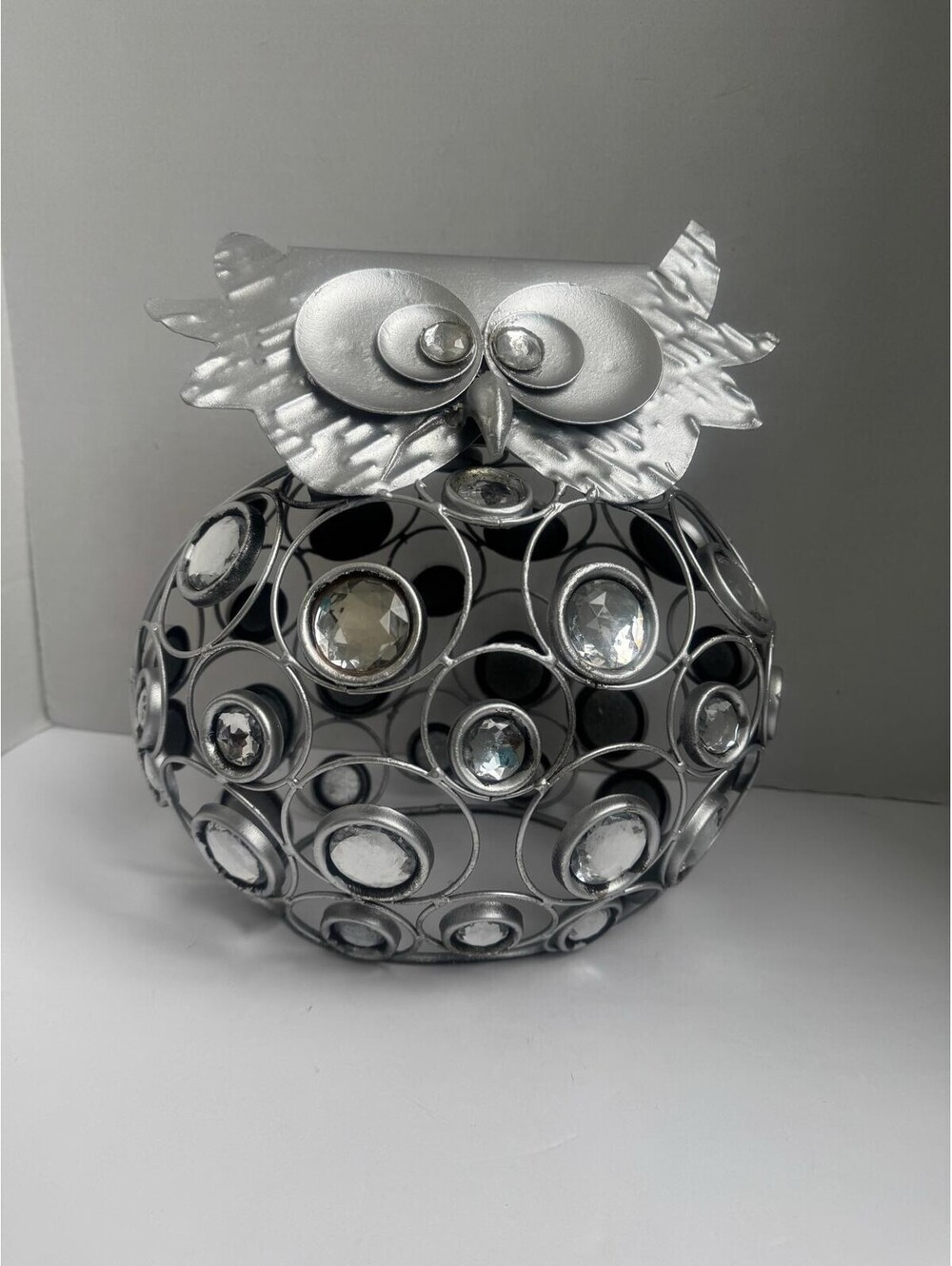 Vintage Pier 1 Imports Jeweled Metal Owl Sculpture – Silver Pewter Openwork